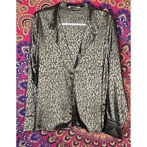 Nikkis Beach House Long Sleeve Sati.‎ Blouse & Sinch Skirt set M Brown Leopard